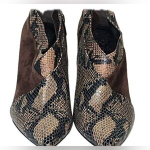 Vince Camuto Women's Sempren Ankle Boot